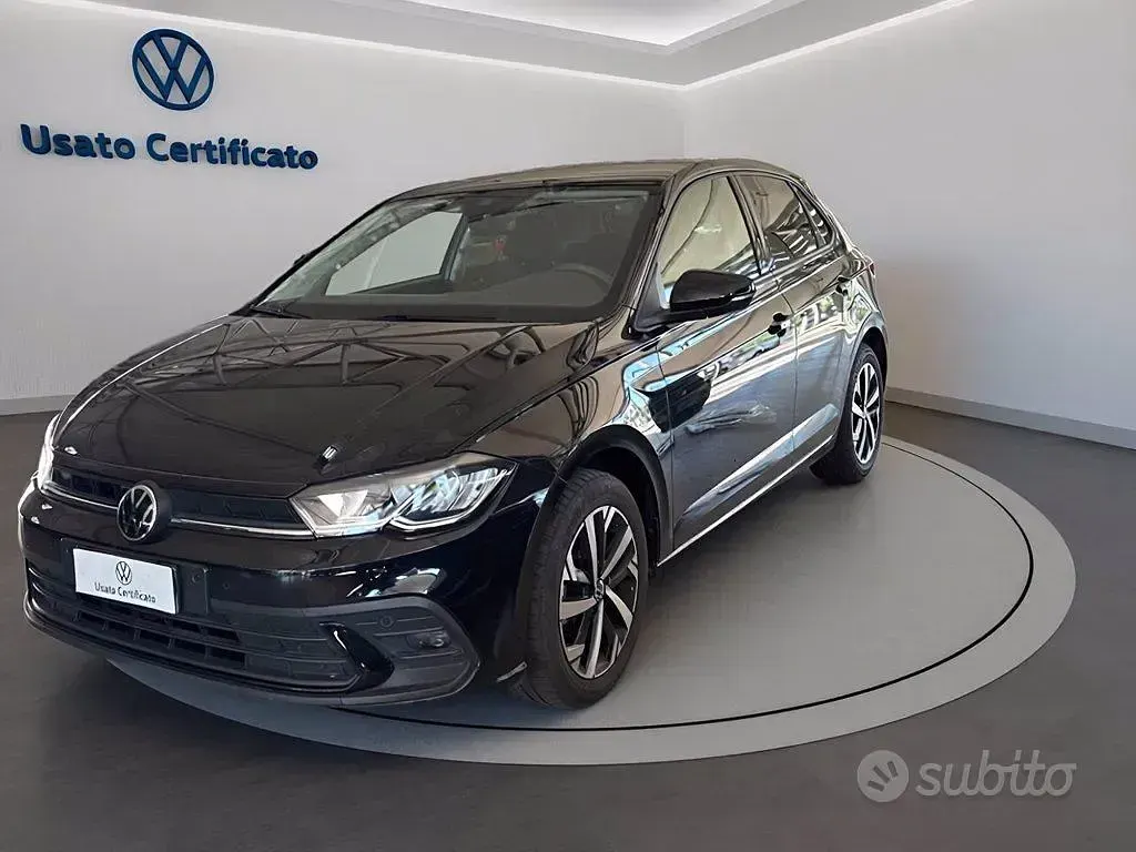 Usata VW Polo Life 95 CV (69 kW) 2023 Nero Utilitaria