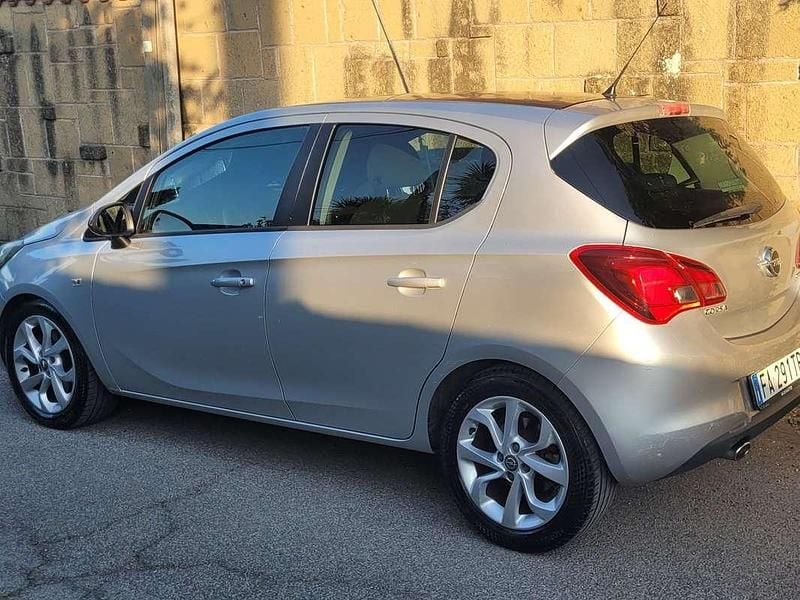 Usata Opel Corsa S 95 CV (69 kW) 2015 Grigio Berlina