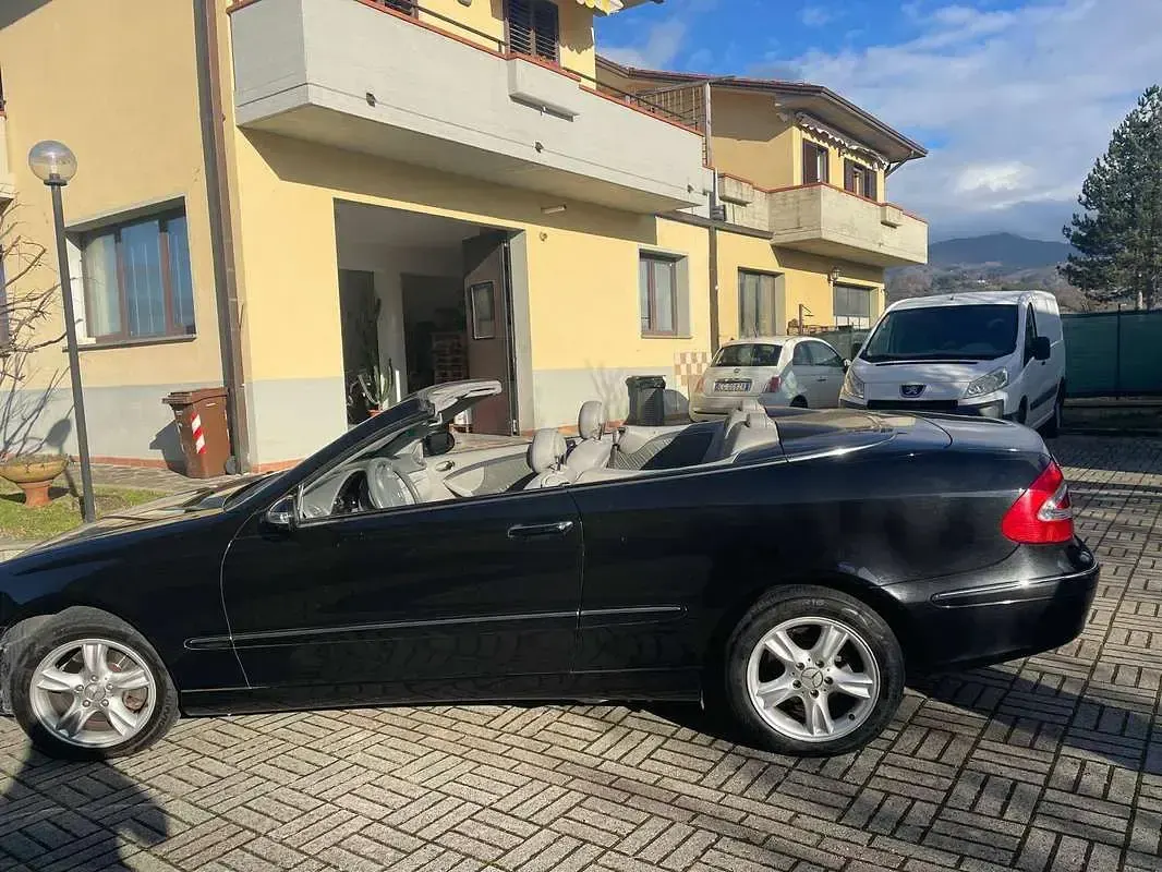 Usata Mercedes CLK200 Elegance 163 CV (119 kW) 2004 Nero Cabrio