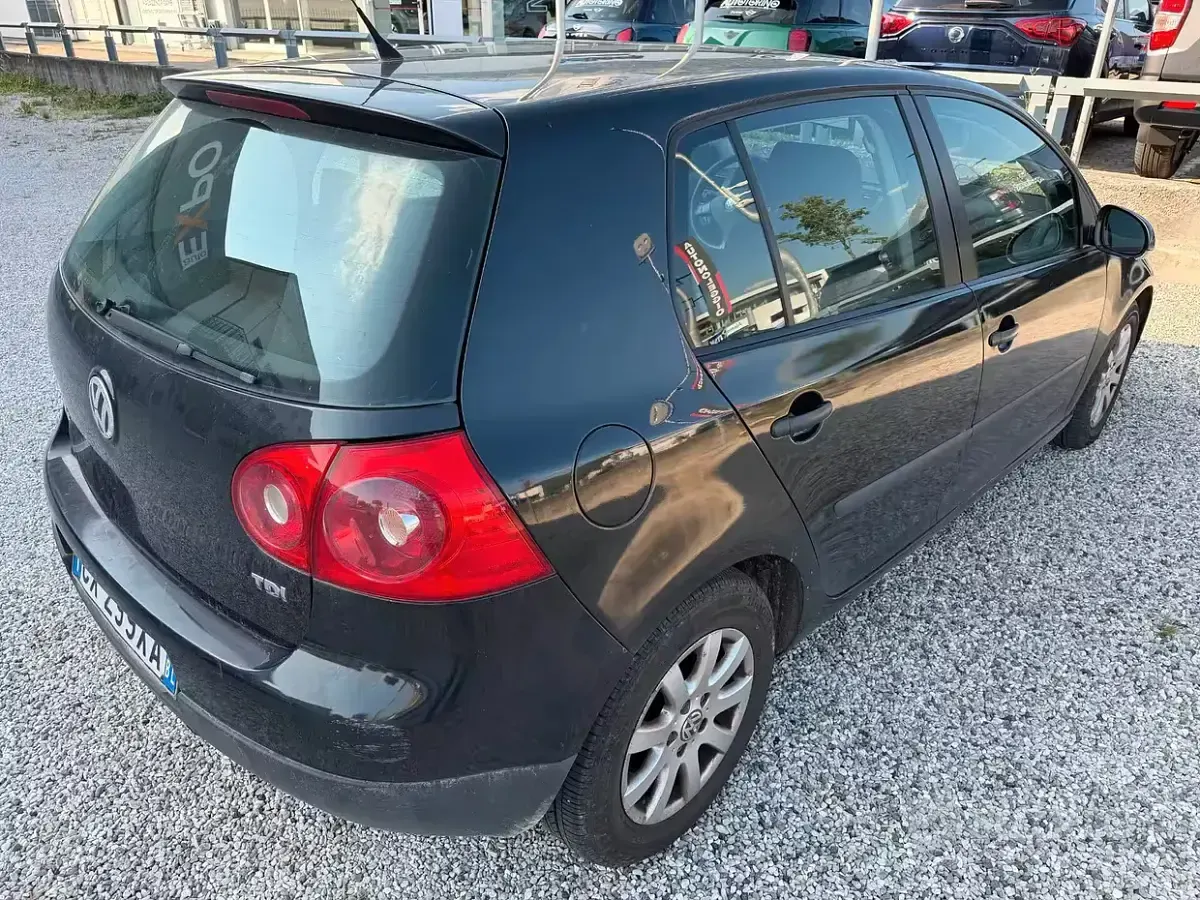 Usata VW Golf IV Comfortline 105 CV (77 kW) 2005 Nero Berlina