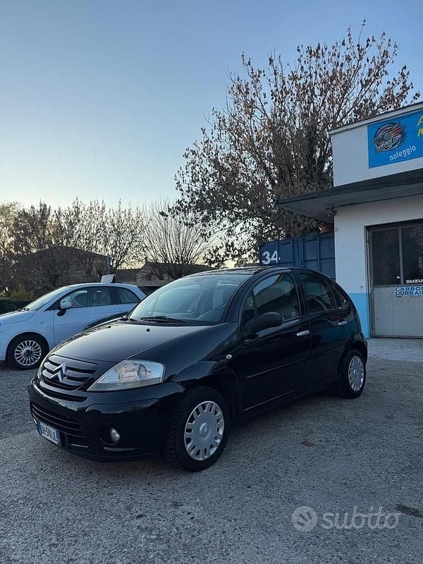 Nero Usata 2007 Citroën C3 Tre volumi | 3400 € (Buon prezzo) - Immagine 1/4