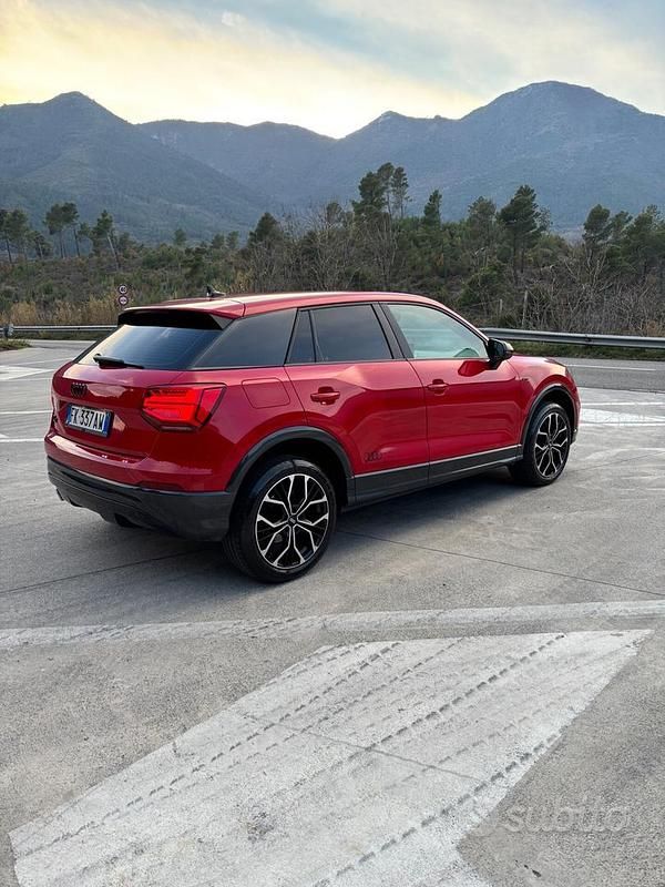 Usata Audi Q2 Sport 115 CV (84 kW) 2017 Rosso SUV