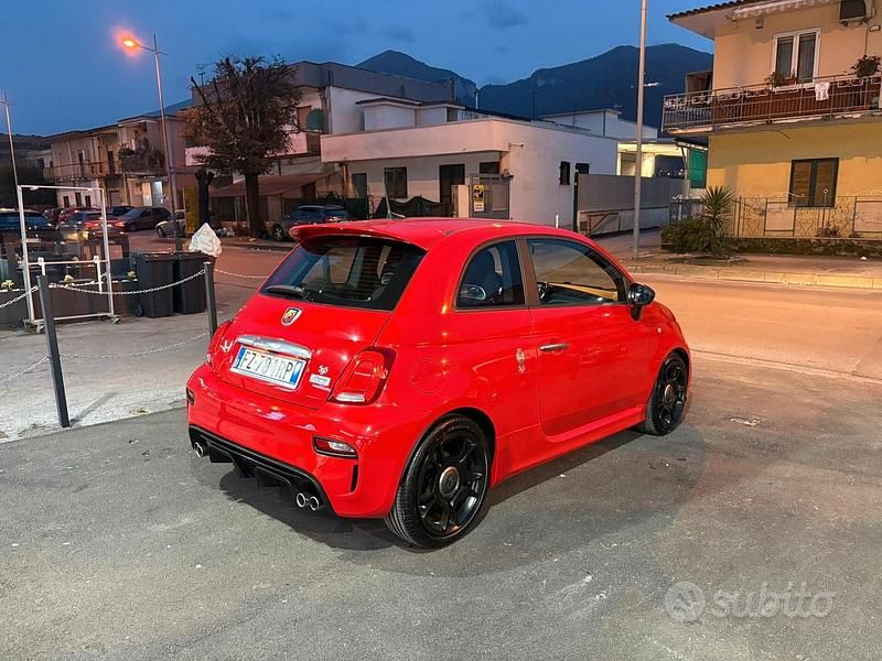 Usata Abarth 595 Pista 160 CV (117 kW) 2019 Rosso Berlina