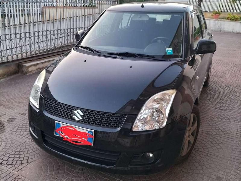Nero Usata 2009 Suzuki Swift GL Due volumi | 2900 € (Ottimo prezzo) - Immagine 1/4