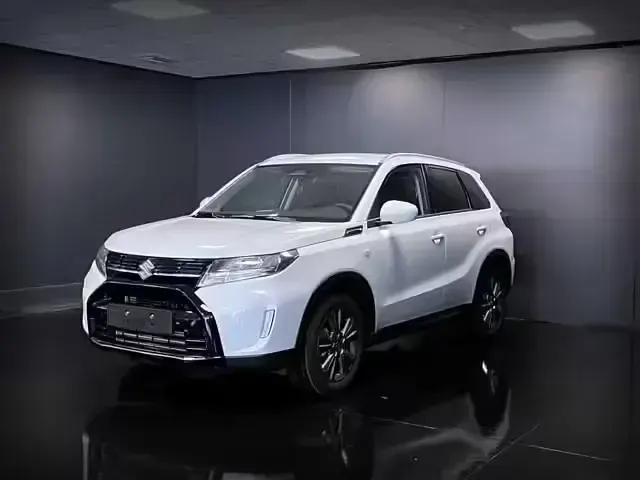 Nuova Suzuki Vitara Cool 129 CV (94 kW) 2025 Bianco SUV