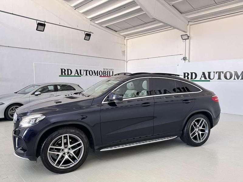 Usata Mercedes GLE350 Premium Plus 258 CV (189 kW) 2016 Blu cavansite metallizzato SUV