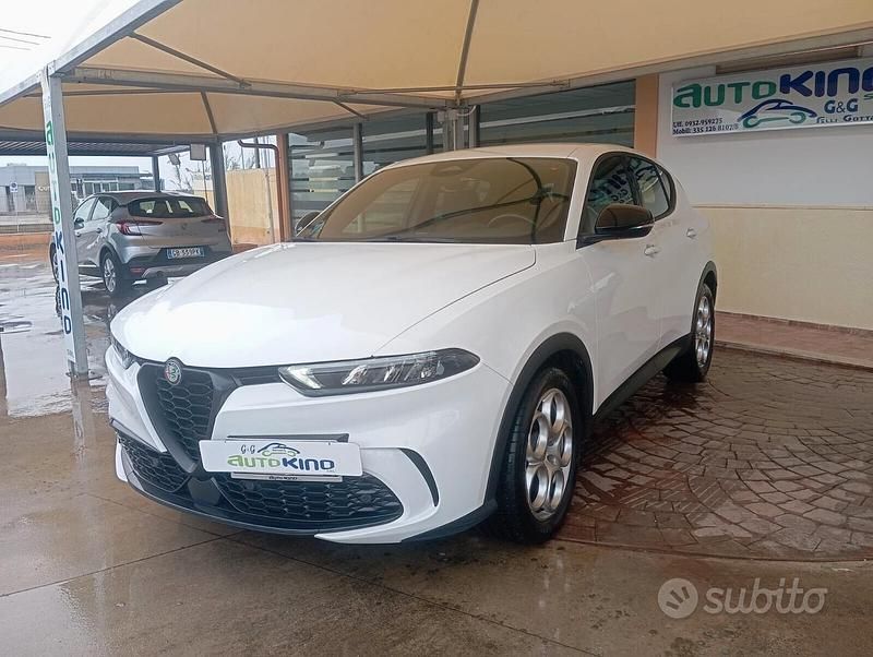 Usata Alfa Romeo Tonale Sprint 130 CV (95 kW) 2023 Bianco SUV