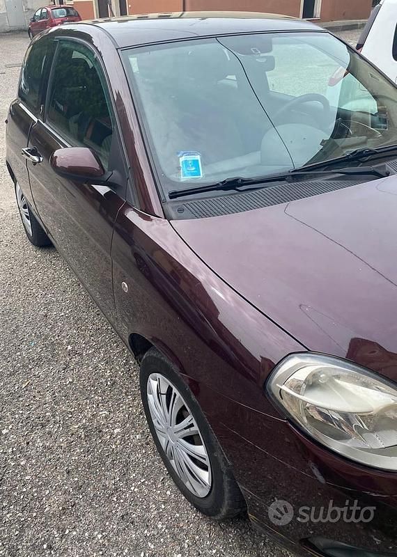 Usata 2008 Lancia Ypsilon Due volumi | 3600 € - Immagine 1/4