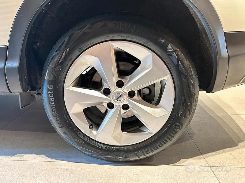 Usata Nissan Qashqai 131 CV (96 kW) 2018 Bianco SUV
