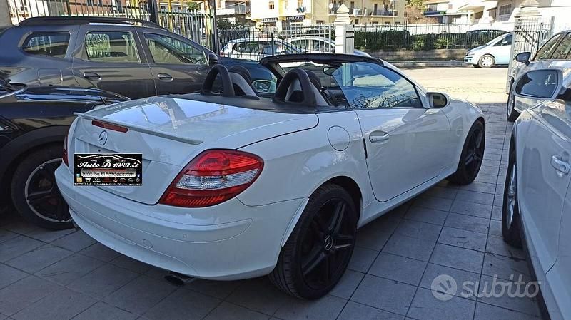 Usata Mercedes SLK200 Edition 1 184 CV (135 kW) 2007 Nero Cabrio