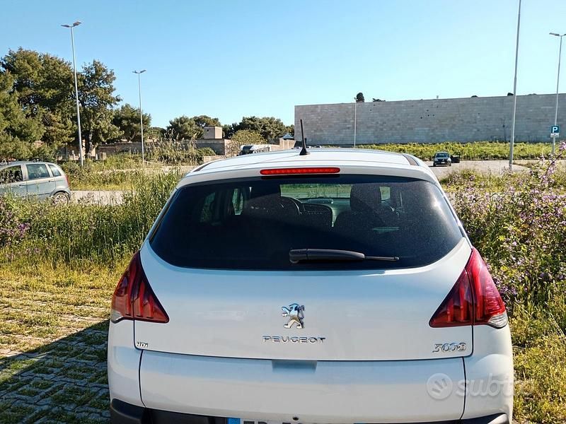 Usata Peugeot 3008 112 CV (82 kW) 2012 Bianco Station wagon