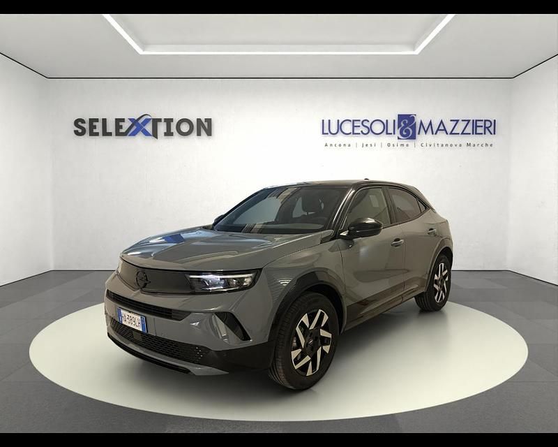 Grigio Nuova 2025 Opel Mokka SUV | 25.900 € (Buon prezzo) - Immagine 1/4