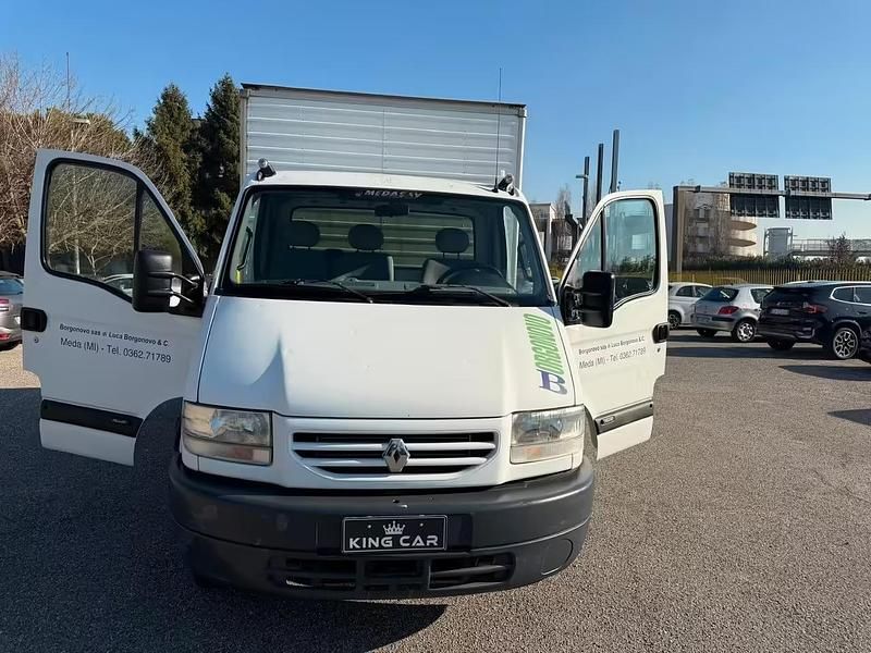 Usata Renault Master 106 CV (77 kW) 2002 Bianco