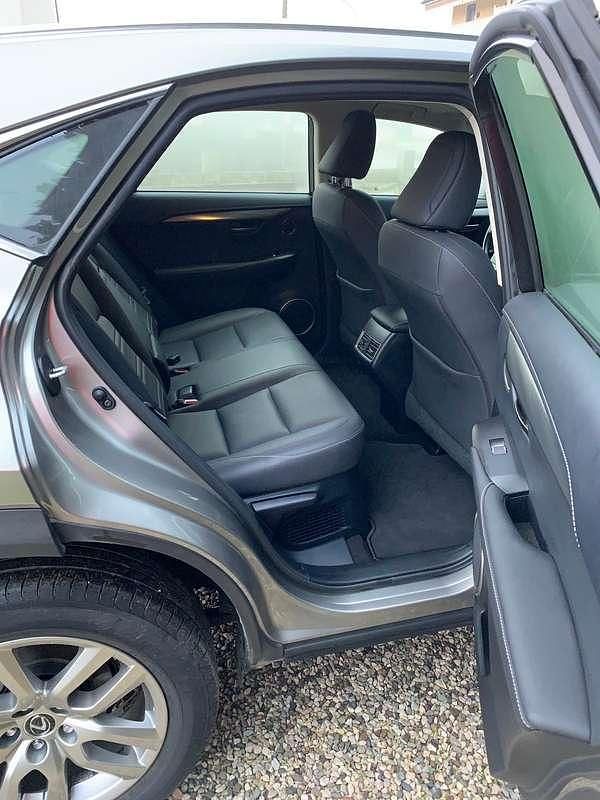 Usata Lexus NX300h Executive Line 155 CV (114 kW) 2018 SUV