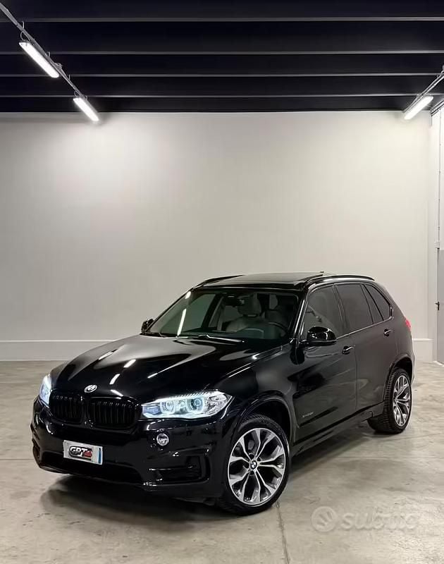 Usata BMW X5 Luxury Line 258 CV (189 kW) 2016 Nero SUV