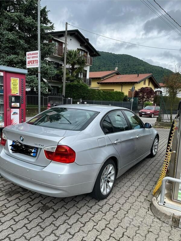 Usata BMW 320 150 CV (110 kW) 2006 Berlina