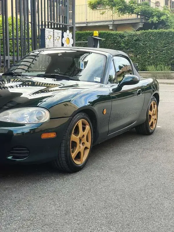 Usata Mazda MX5 110 CV (80 kW) 2001 Verde Cabrio