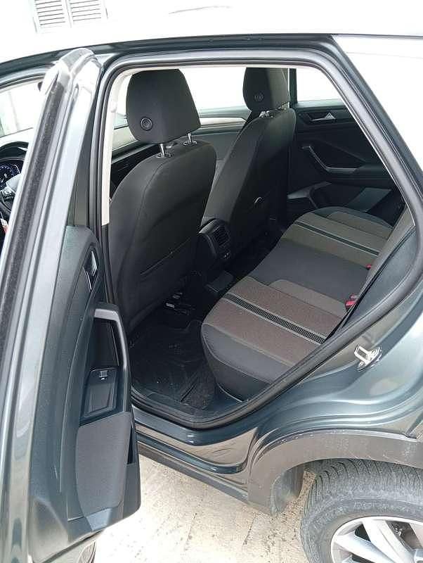 Usata VW T-Roc Style 110 CV (80 kW) 2021 Grigio SUV