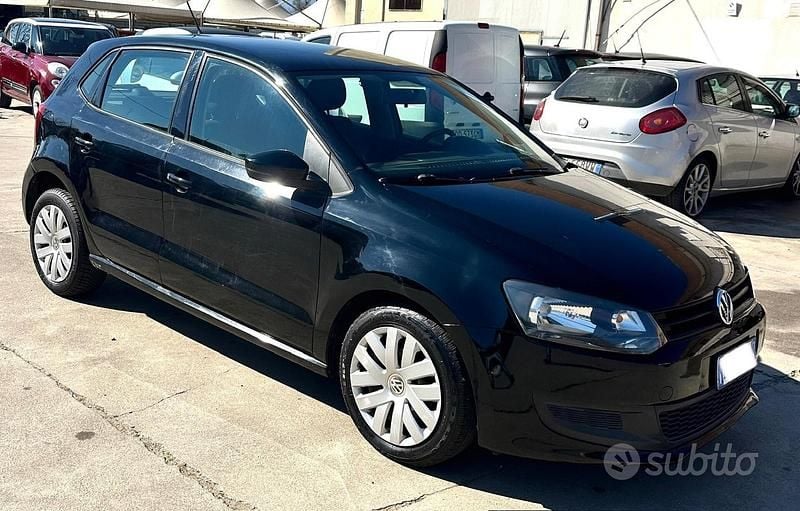 Usata VW Polo Comfortline 75 CV (55 kW) 2011 Nero Utilitaria