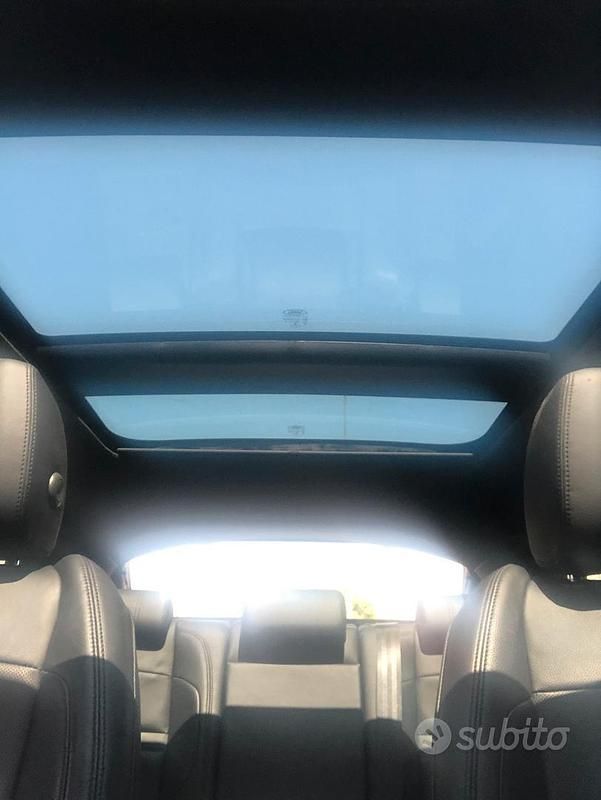 Usata Land Rover Range Rover evoque 160 CV (117 kW) 2020 Nero Berlina
