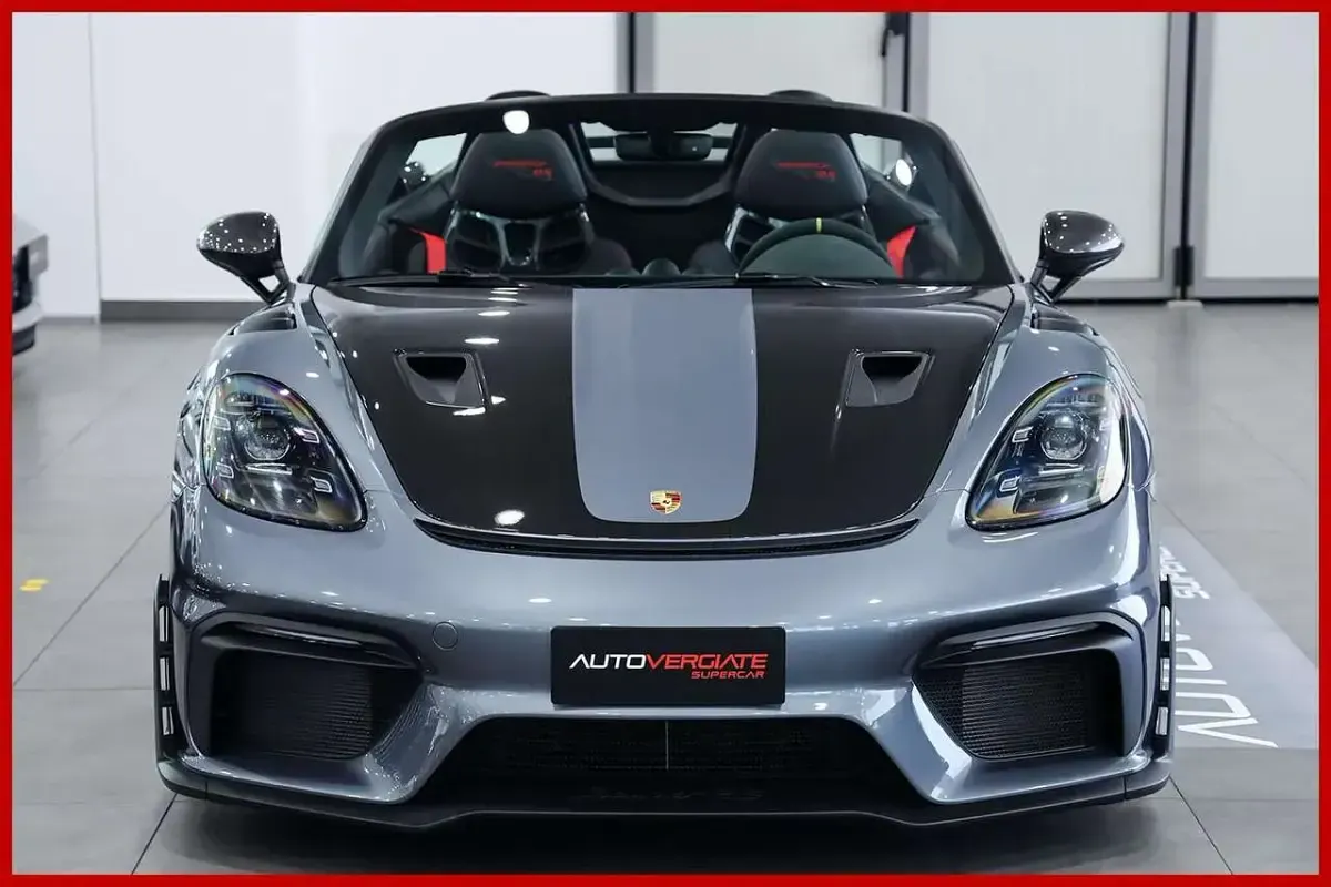 Usata Porsche 718 Spyder RS 500 CV (367 kW) 2025 Grigio vanadio Cabrio
