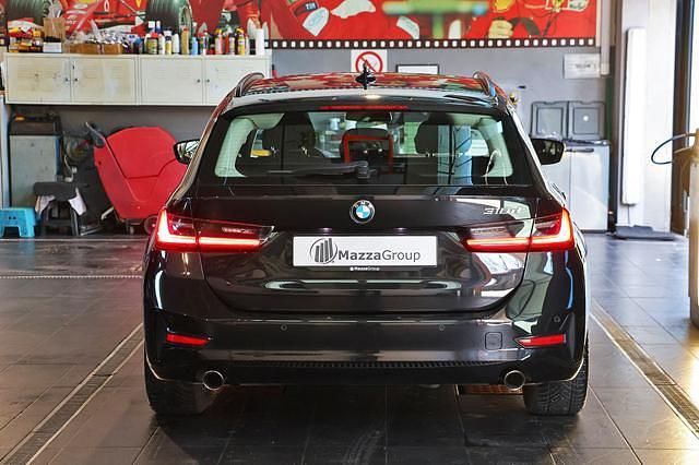 Usata BMW 318 Advantage 150 CV (110 kW) 2022 Nero Station wagon