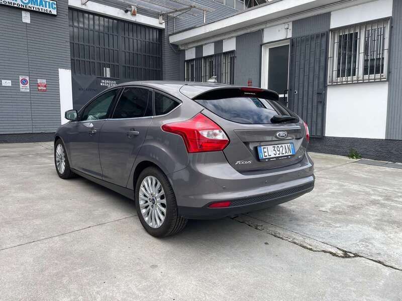 Usata Ford Focus Individual 125 CV (91 kW) 2012 Other Berlina