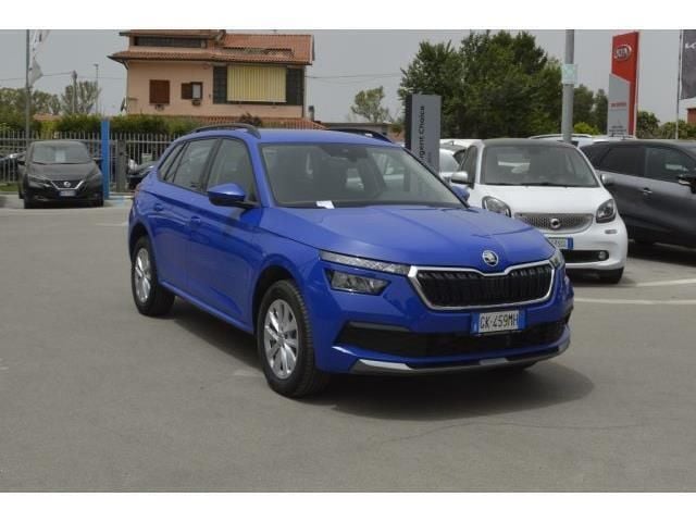 Blu pastello Usata 2023 Skoda Kamiq Ambition SUV | 16.900 € (Ottimo prezzo) - Immagine 1/4