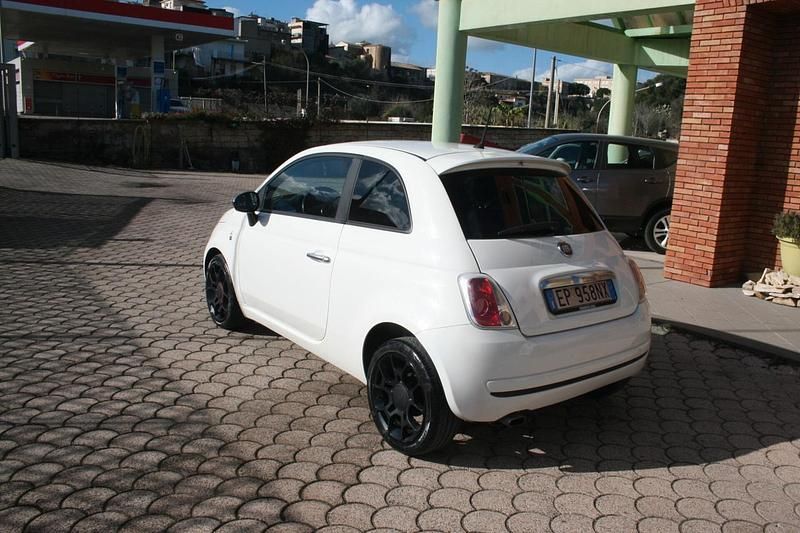Usata Fiat 500 Lounge 95 CV (69 kW) 2012 Bianco Cabrio