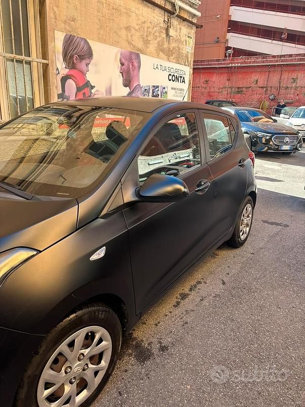 Usata Hyundai i10 83 CV (61 kW) 2017 Utilitaria