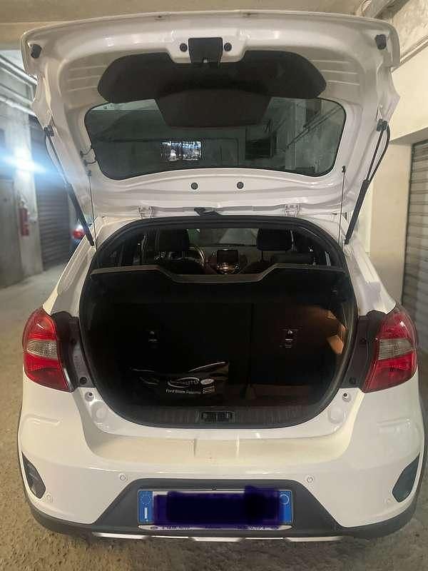 Usata Ford Ka Plus Active 86 CV (63 kW) 2019 Bianco Utilitaria