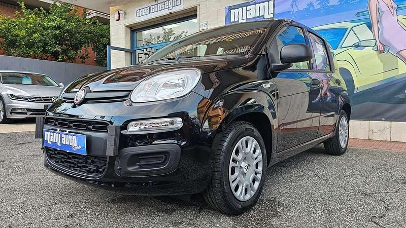 Nuova Fiat Panda Icon 69 CV (50 kW) 2025 Nero Utilitaria