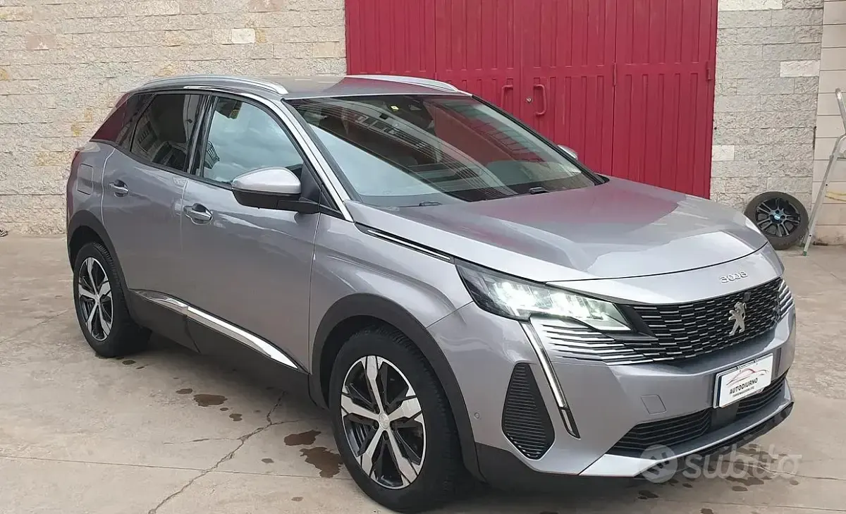 Usata Peugeot 3008 Allure 131 CV (96 kW) 2020 Grigio SUV