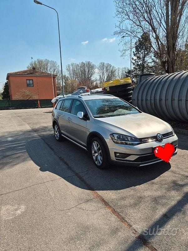 Usata VW Golf Alltrack 184 CV (135 kW) 2015 Grigio Station wagon