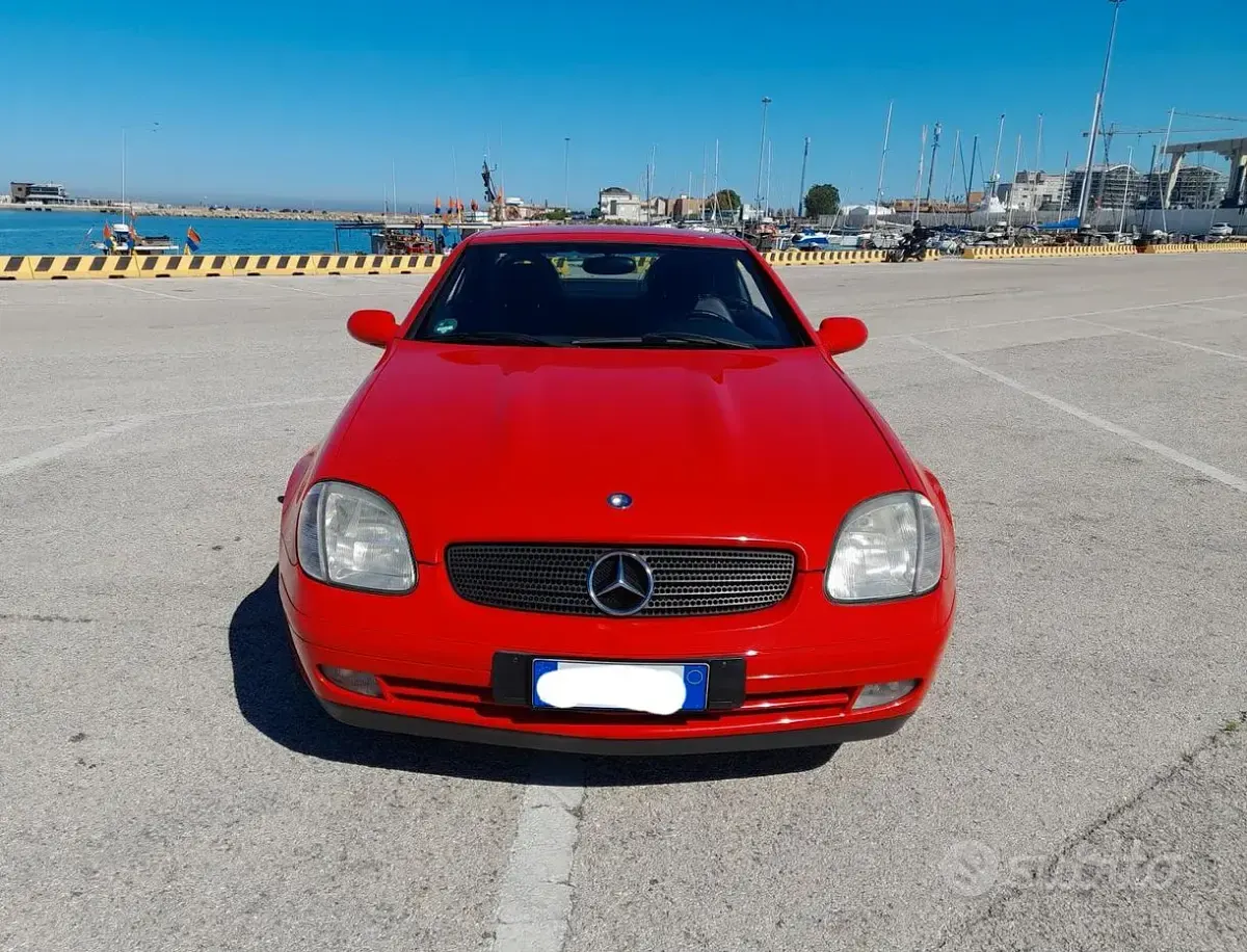 Usata Mercedes SLK230 193 CV (141 kW) 1999 Rosso Cabrio