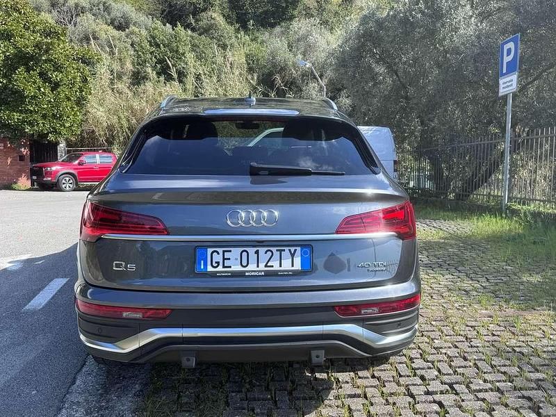 Usata Audi Q5 S-line plus 190 CV (139 kW) 2021 Grigio SUV