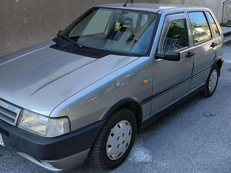 Usata Fiat Uno 56 CV (41 kW) 1990 Grigio Utilitaria