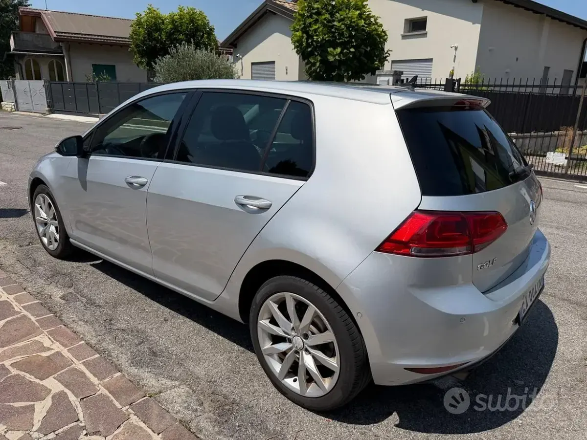 Usata VW Golf VII Comfortline 105 CV (77 kW) 2013 Grigio Berlina