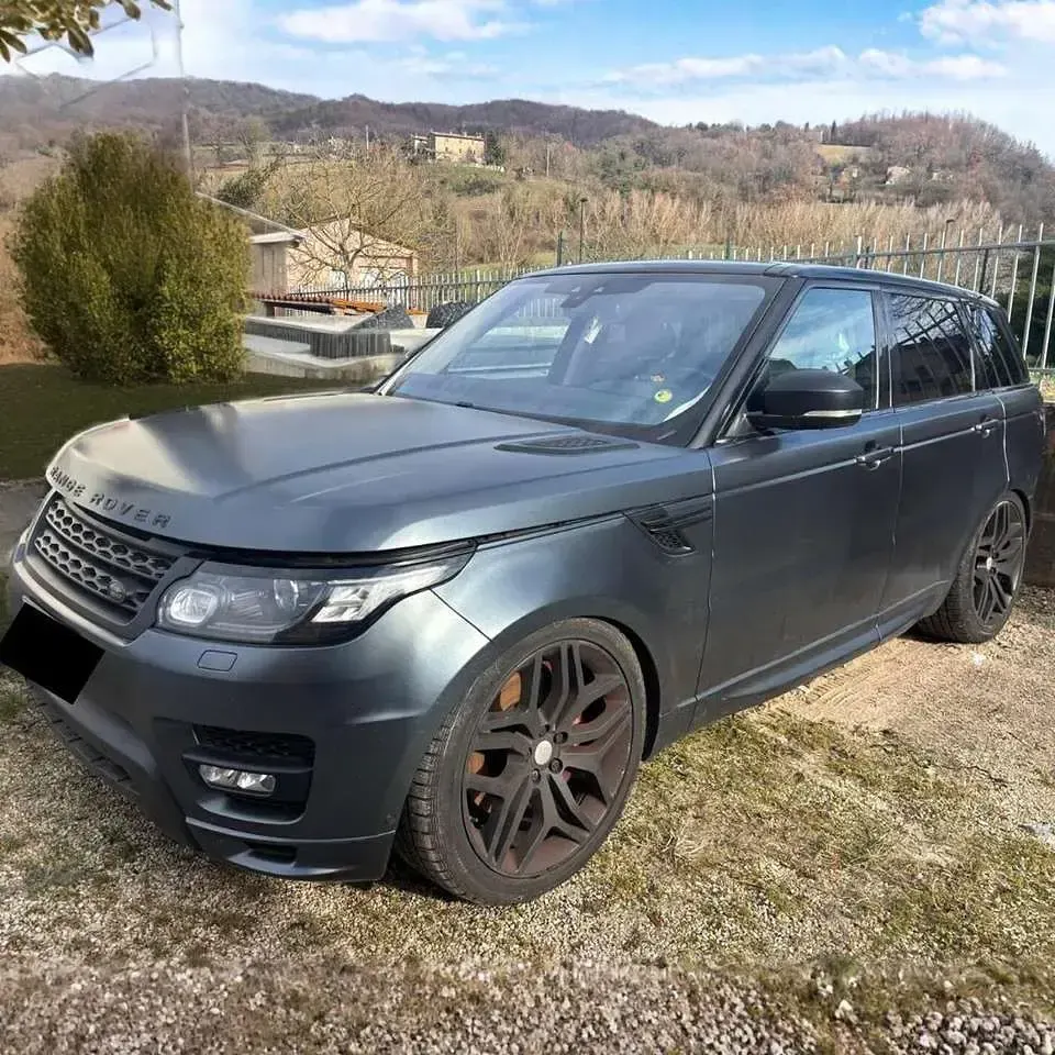 Usata Land Rover Range Rover Sport HSE Dynamic 306 CV (225 kW) 2018 Grigio opaco SUV
