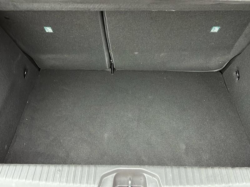 Usata Renault Clio V Equilibre 145 CV (106 kW) 2022 Rosso Utilitaria