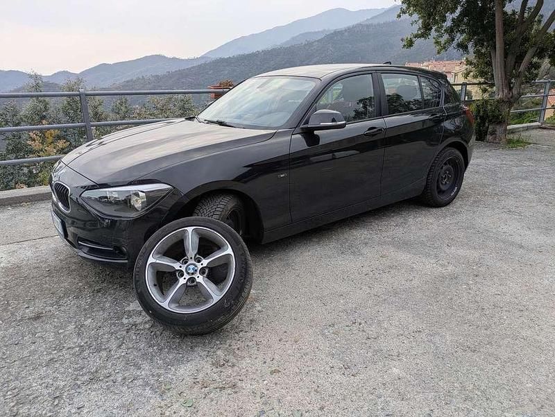 Usata BMW 120 Sport Line 184 CV (135 kW) 2011 Utilitaria