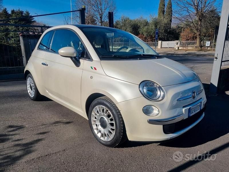 Usata Fiat 500 Lounge 69 CV (50 kW) 2009 Bianco Berlina