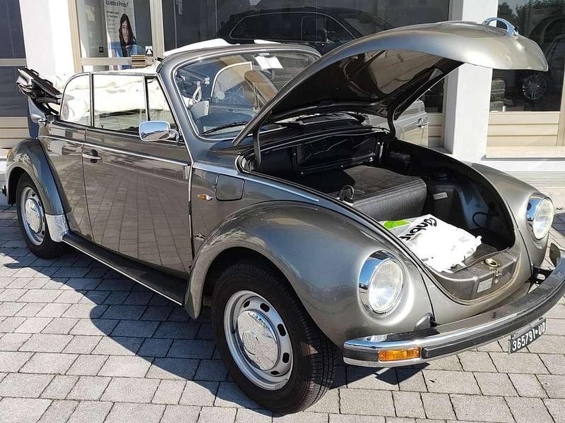 Begagnad VW Käfer 50 HK (36 kW) 1977 Grå Cab