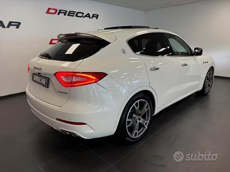 Begagnad Maserati Levante 275 HK (202 kW) 2016 Vit SUV