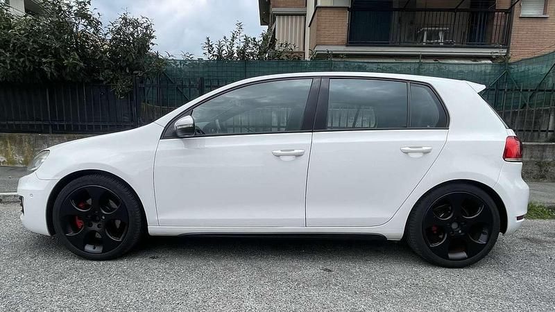 Usata VW Golf VI GTD 170 CV (125 kW) 2010 Bianco Utilitaria