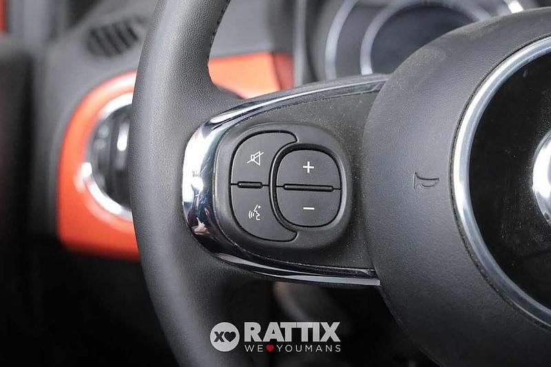 Usata Fiat 500 Dolcevita 70 CV (51 kW) 2024 Arancio sicilia Utilitaria