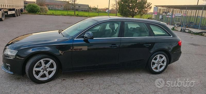 Usata Audi A4 143 CV (105 kW) 2009 Nero Station wagon
