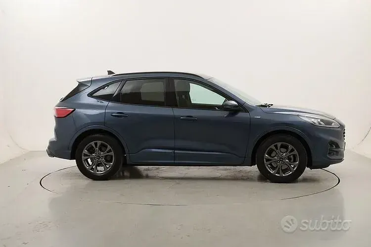 Usata Ford Kuga ST-Line 150 CV (110 kW) 2021 Blu SUV