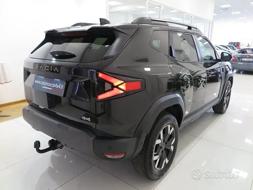 Usata Dacia Duster Extreme 131 CV (96 kW) 2024 Nero SUV
