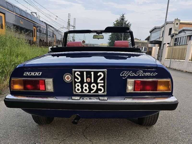 Usata Alfa Romeo Spider Veloce 131 CV (96 kW) 1972 Other Cabrio